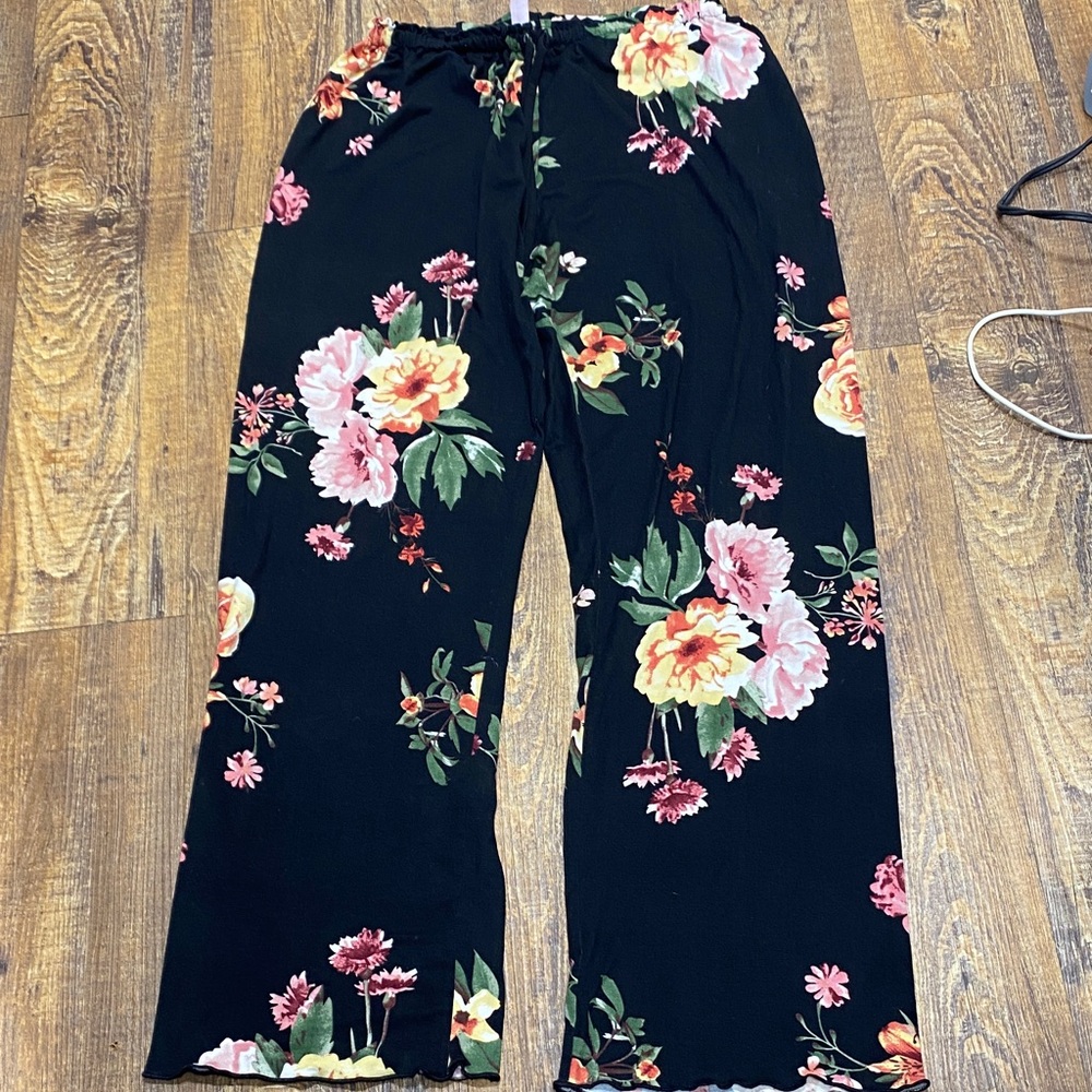 Colada size medium Floral‎ Black Pajama Pants drawstring soft stretch wide leg